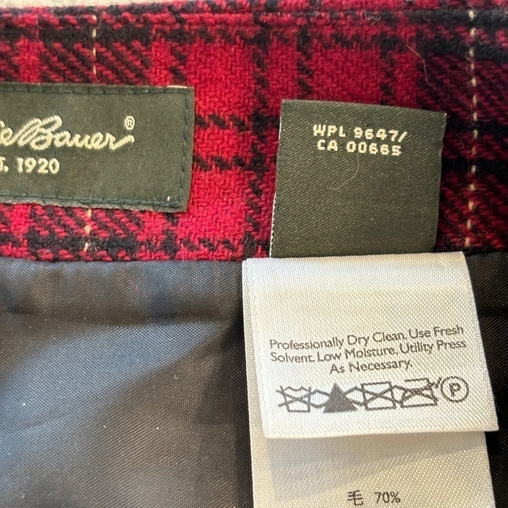 Eddie Bauer Size 8 Tartan Plaid Faux Wrap Skirt Wool Red and Black Fully Lined